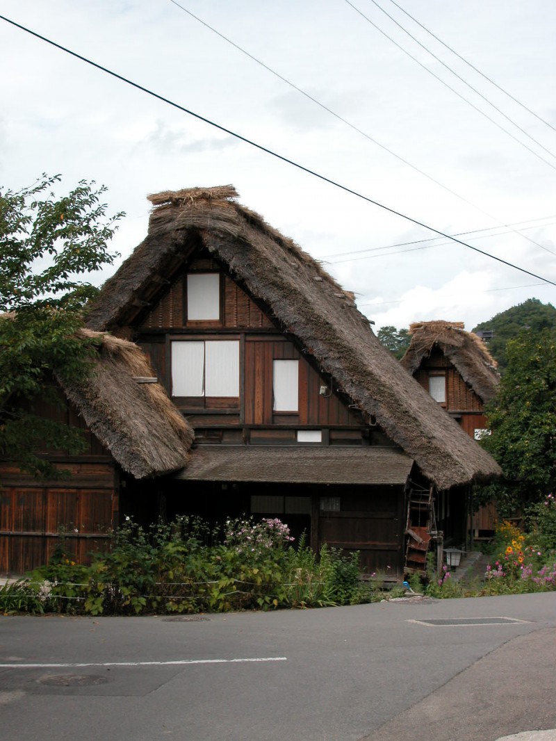 Traditional Japanese homes in mountains of Goka, Toyama