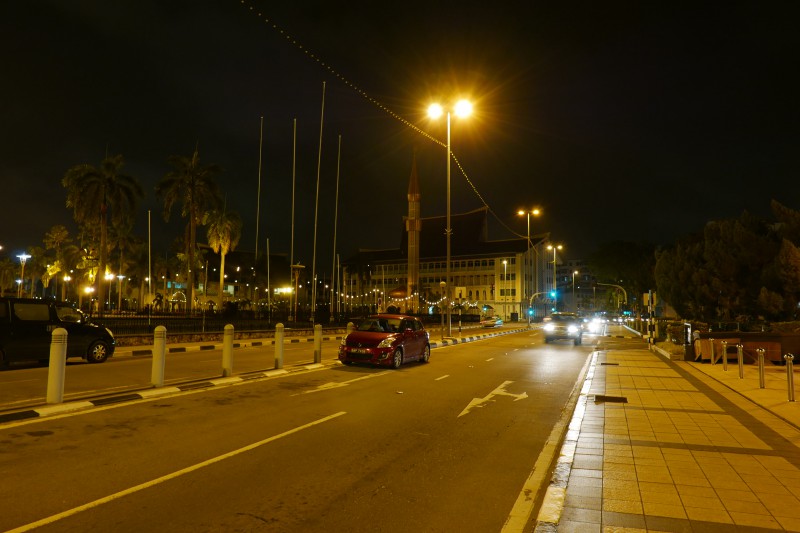 Jalan Sultan Omar Ali Saifuddien　Brunei